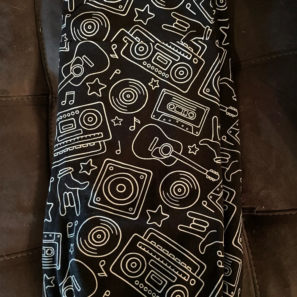 Lula Roe !! - Picture 12 of 14